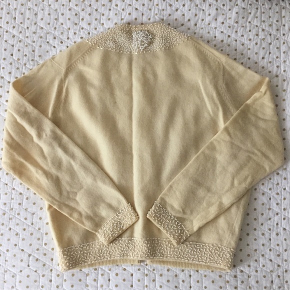 Vintage 1950’s Hand Beaded Wool Cardigan Size 38 - Picture 5 of 8